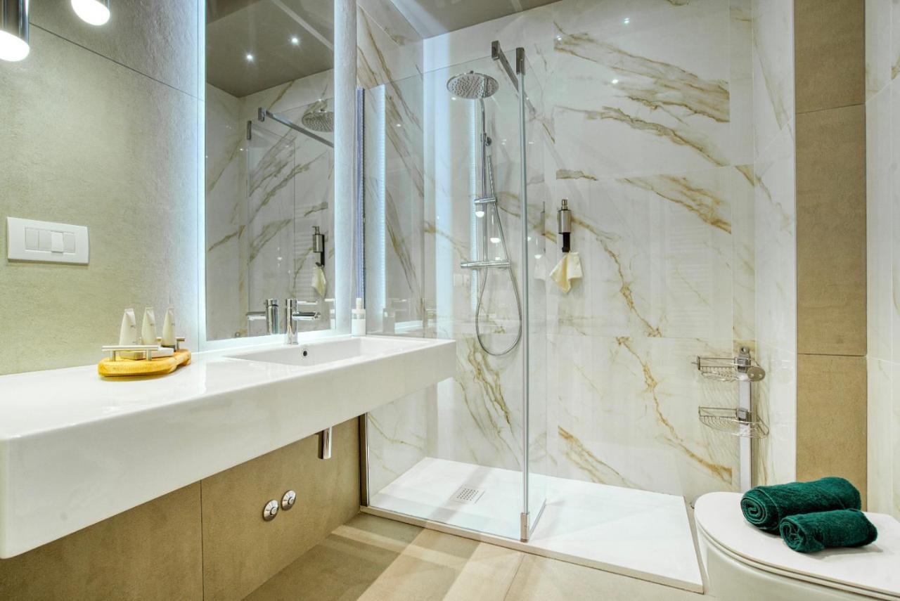 Suite Bimo - Vicino Metro, Citylife, Stadio San Siro E Fiera Milan Luaran gambar